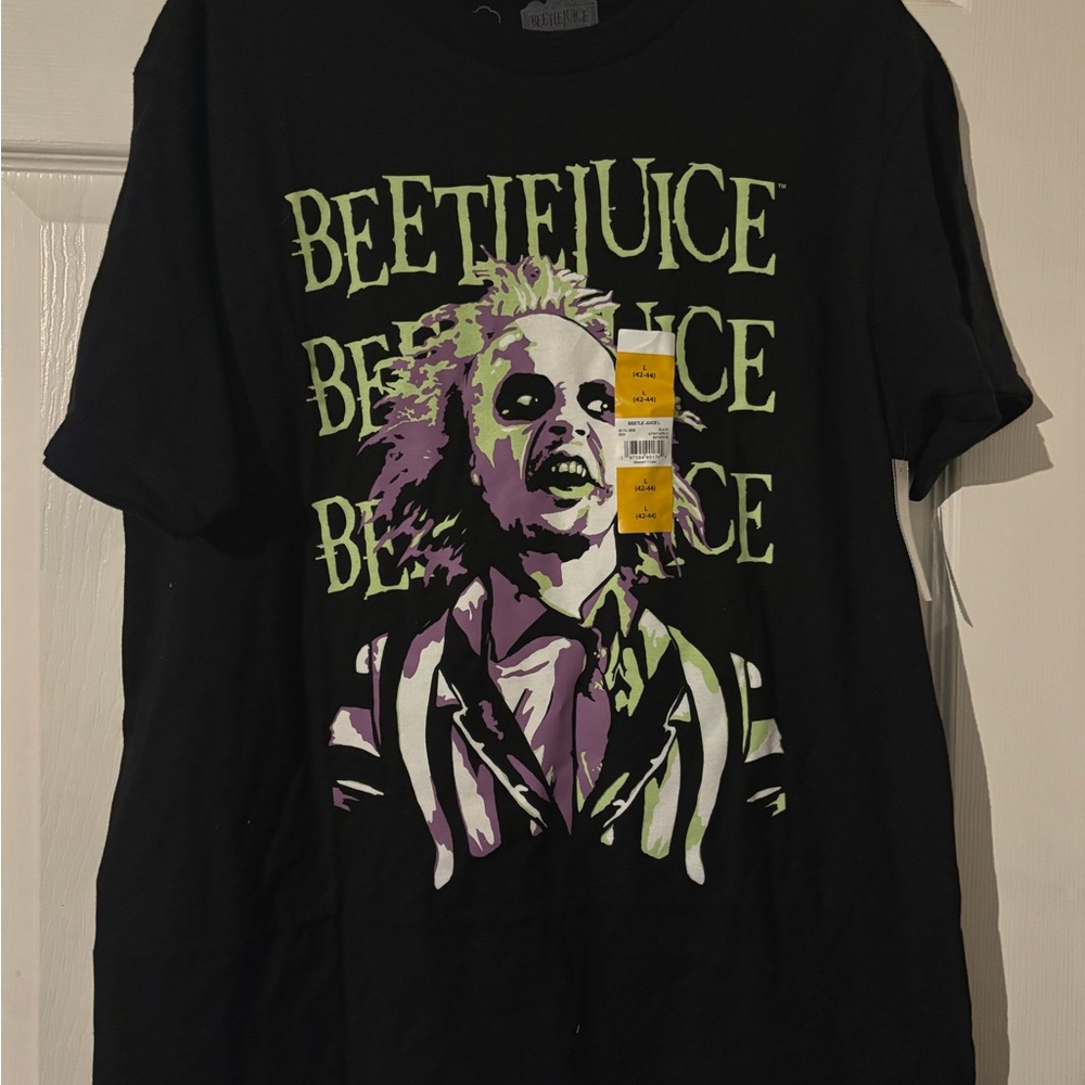 Beetlejuice Black Graphic T-Shirt Size Large ( 42-44 ) NWT